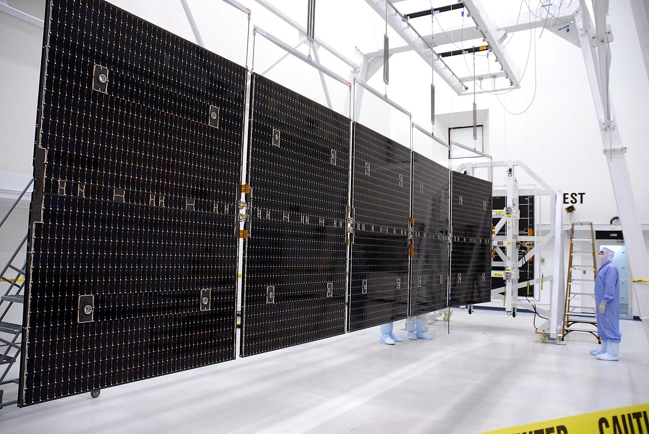 Dawn solar panel