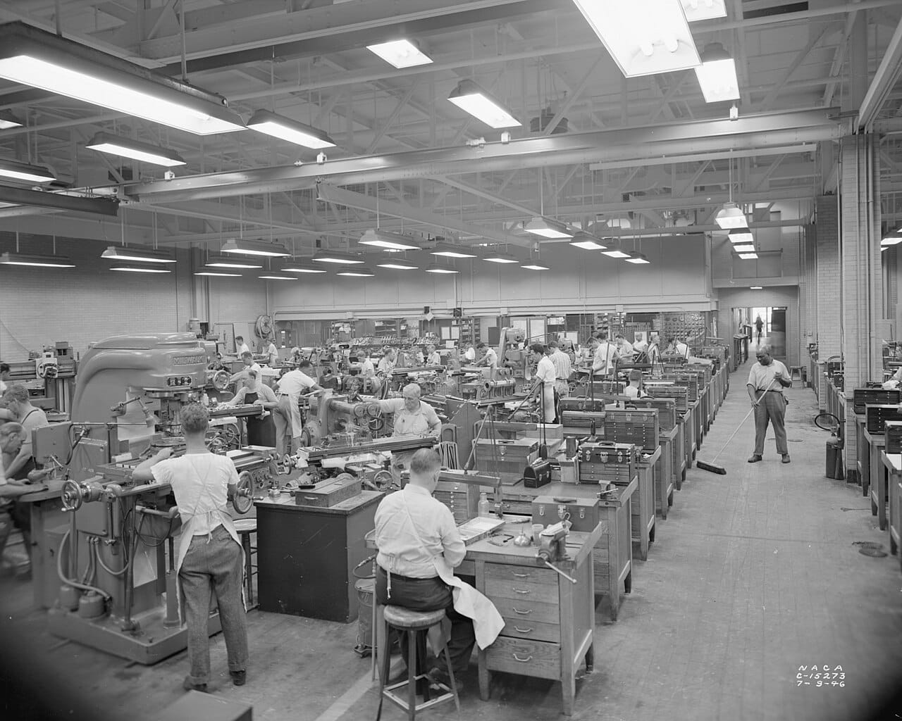 Machine Shop Men GPN-2000-000364