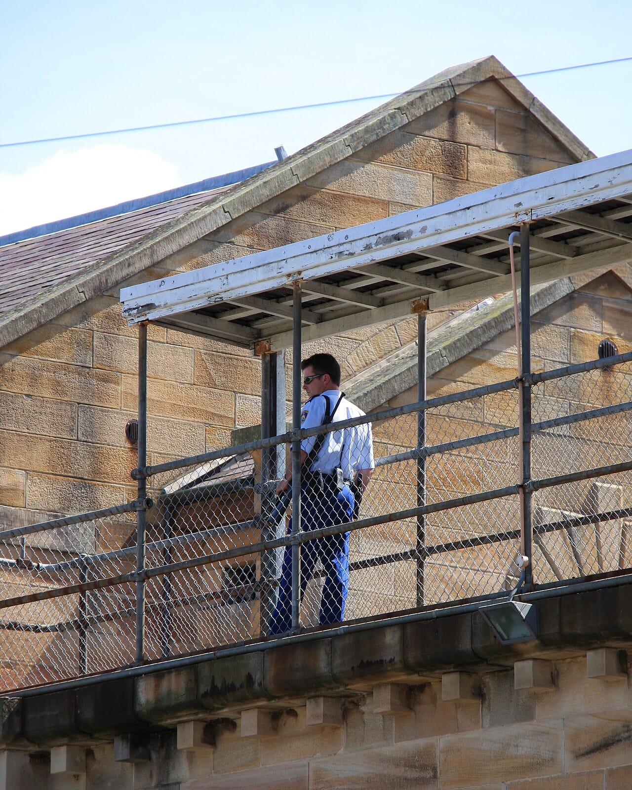 Prison guard parra jail